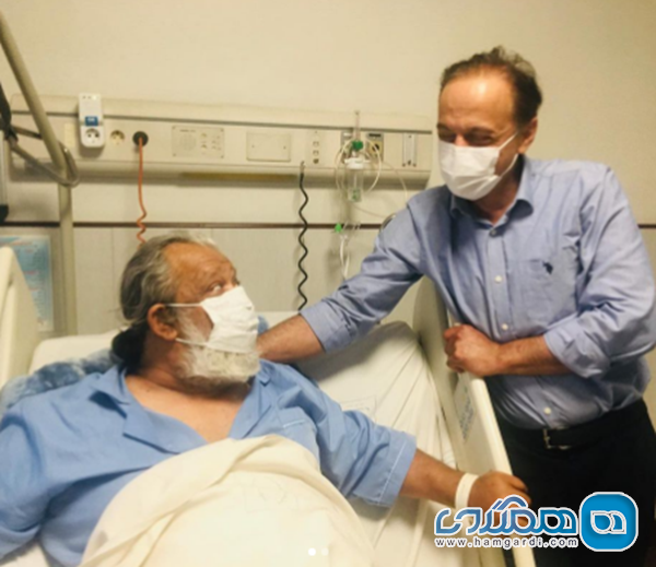حسن پورشیرازی روی تخت بیمارستان