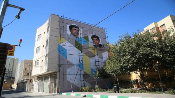 اجرای 10 هزار مترمربع نقاشی دیواری در اطراف حرم مطهر رضوی